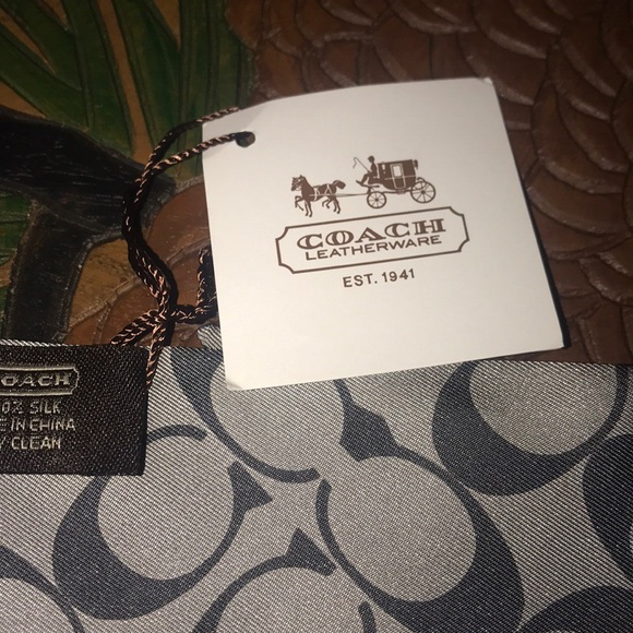 NWT Coach 100% Silk Scarf - Picture 5 of 5